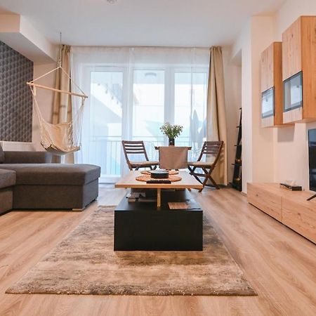 West Park Residence Apartment บูดาเปสต์ ภายนอก รูปภาพ