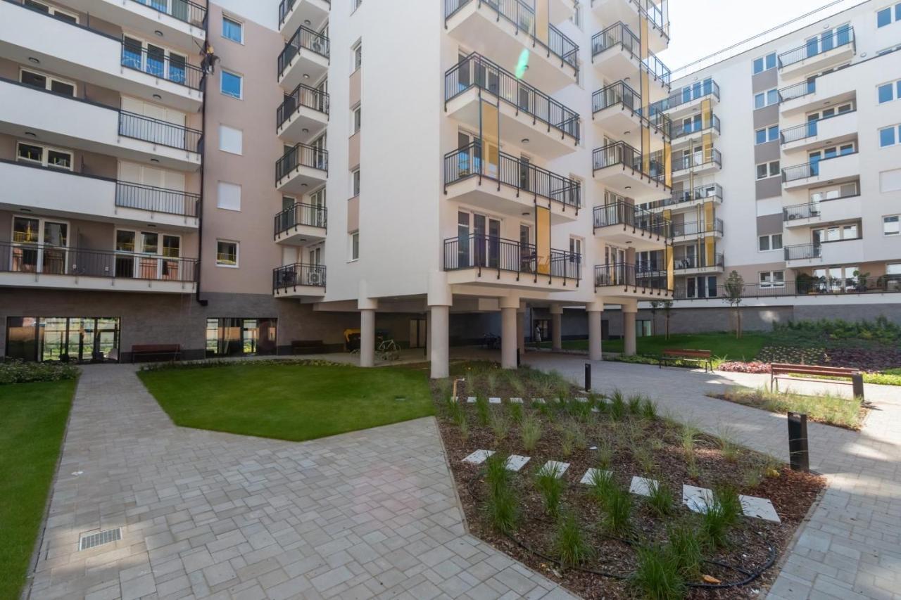 West Park Residence Apartment บูดาเปสต์ ภายนอก รูปภาพ