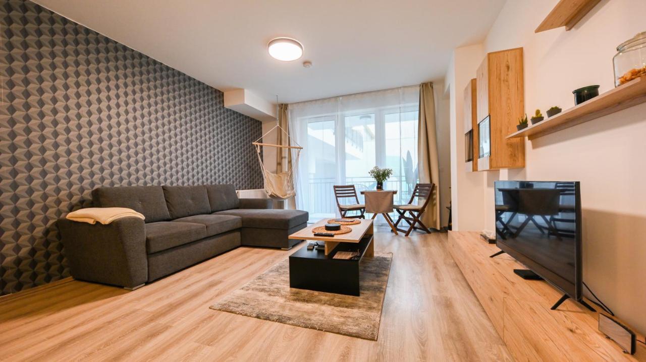 West Park Residence Apartment บูดาเปสต์ ภายนอก รูปภาพ