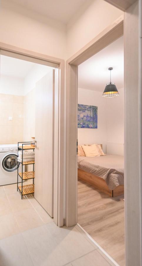 West Park Residence Apartment บูดาเปสต์ ภายนอก รูปภาพ